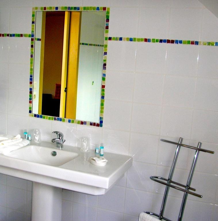 Hôtel Le Chevalier Gambette Saint-Armel Quarto foto